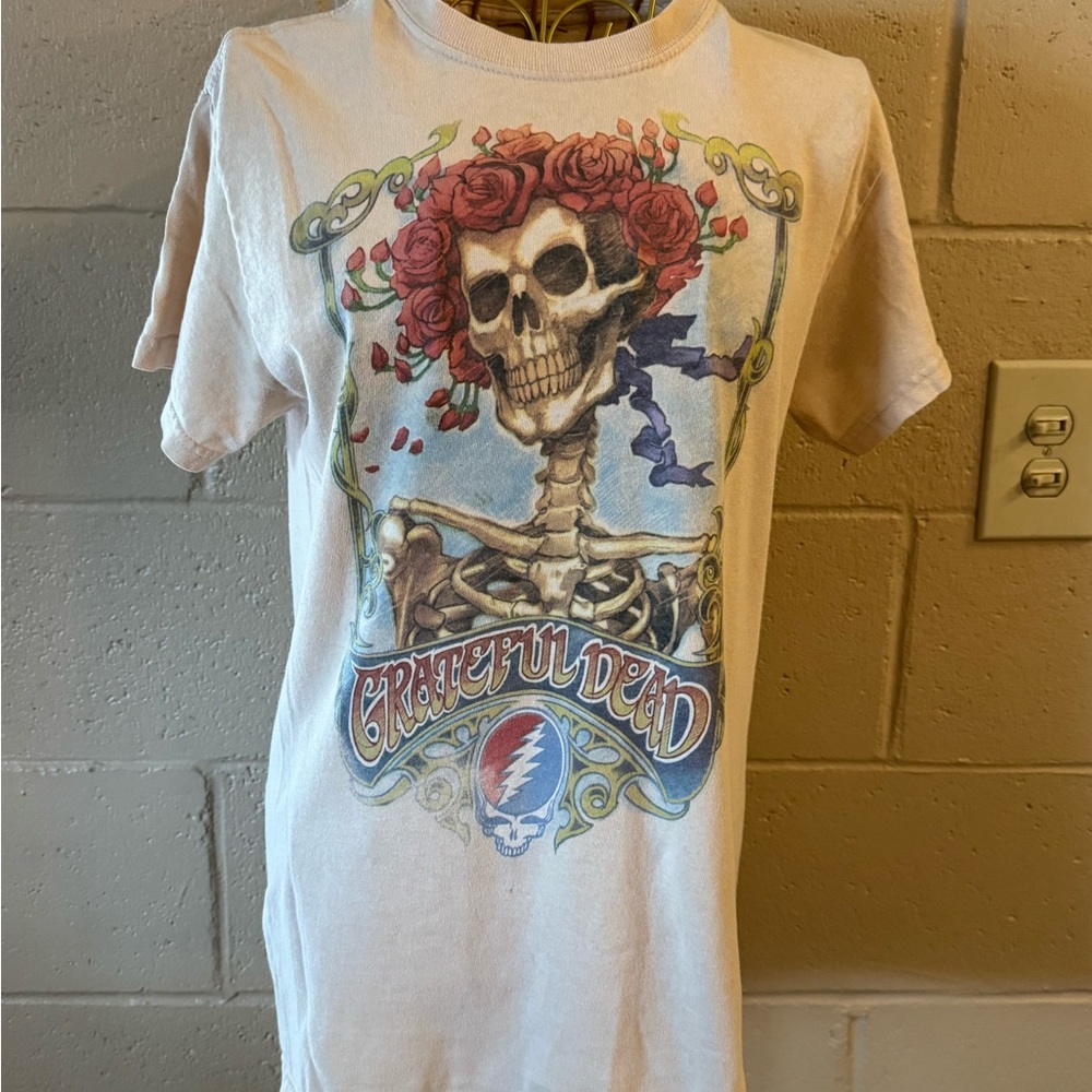 Grateful Dead 100% Cotton Bertha T-Shirt in Size Small - Picture 6 of 12